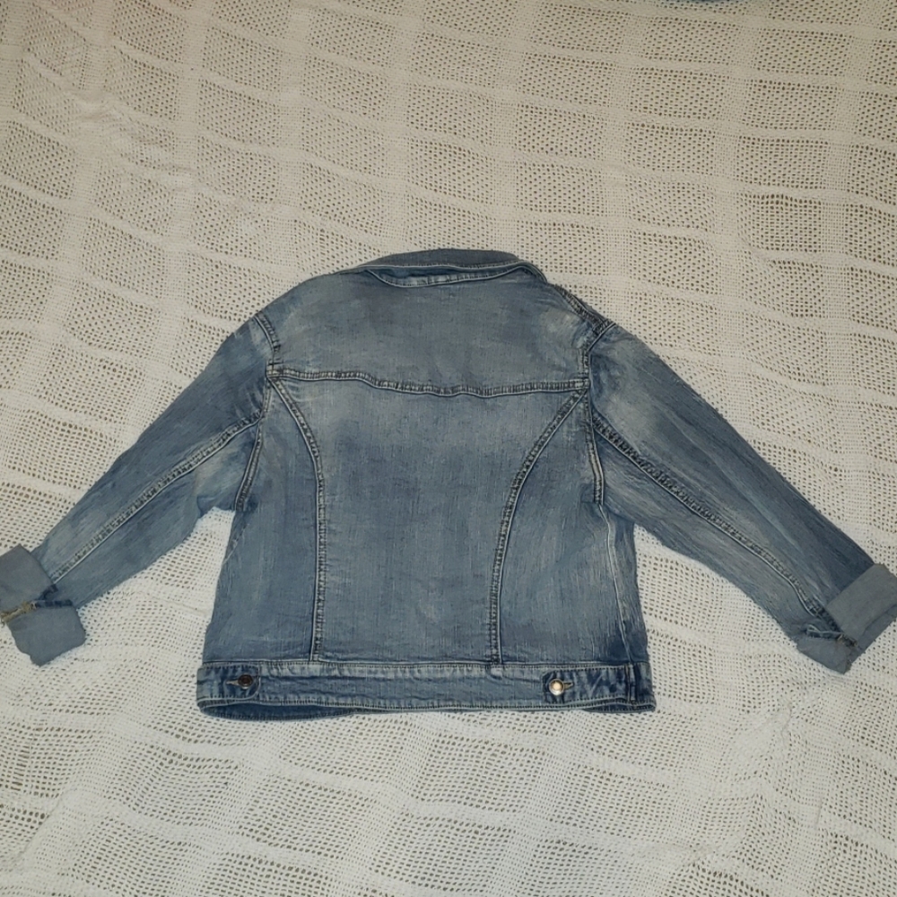 Denim jacket - Picture 2 of 3